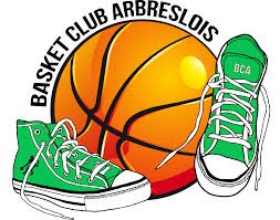 Basket club arbreslois - un ballon de basket et baskets vertes 