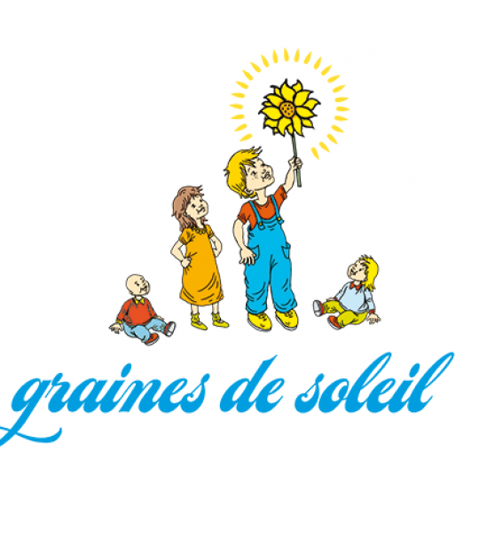 Logo de la micro-crèche Graines de Soleil : des enfants d'âge différents jouent et regardent un tournesol lumineux