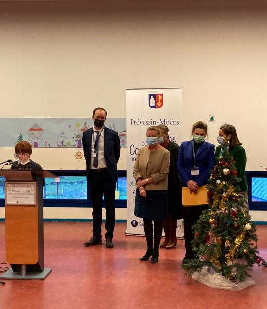 Discours lors de l'inauguration à Prevessin-Möens Les directeurs et acteurs du projet font un discours lors de l'inauguration