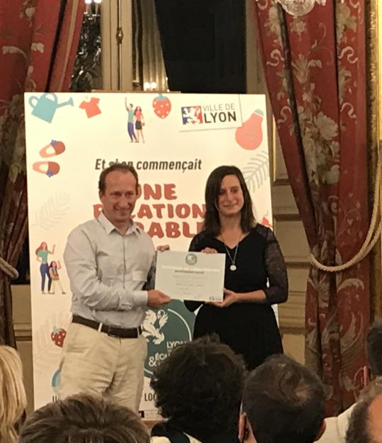 EOL reçoit le label à l'événement de remise en octobre 2021 Brice de Sandol Roy, responsable d'EOL, reçoit le label à l'événement de remise