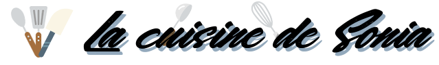 Logo présentant le texte "la cuisine de Sonia" entouré de quelques ustensils de cuisine : fouet, cuillère, etc