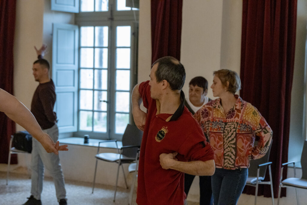 Ateliers culturels entre les pensions de familles et le CCR d’Ambronay.